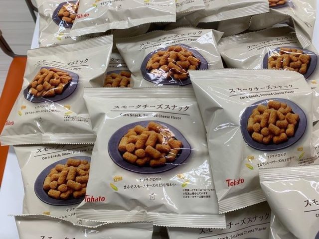 スモークチーズスナックをご提供頂きました！