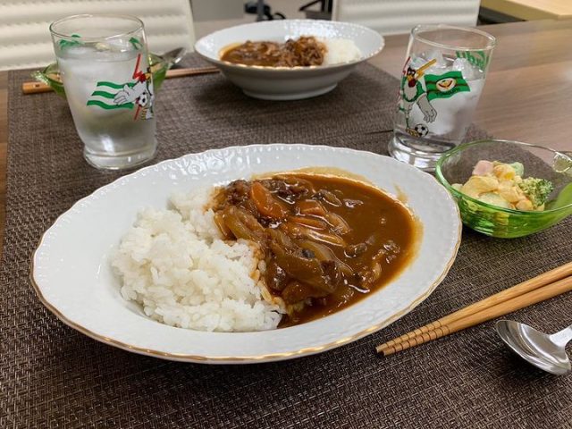 ９月２７日の子ども食堂のハヤシライスです！