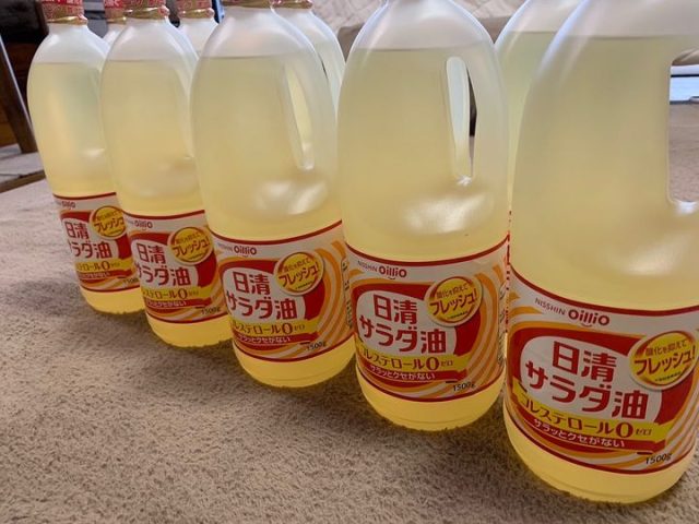 弊社が管理しているマンションの家主様から油をご提供いただきました！