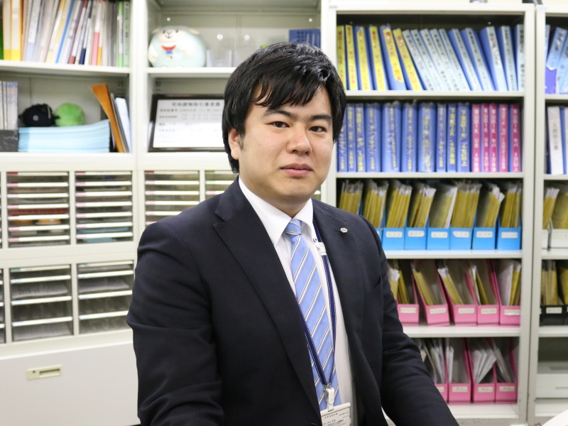 スタッフ岡田