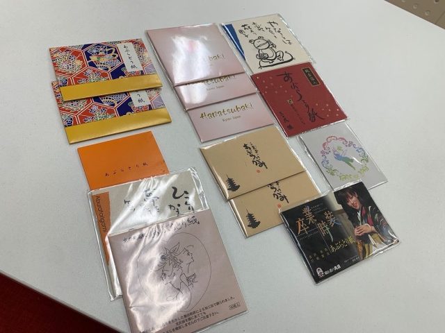 あぶらとり紙をご提供頂きました！