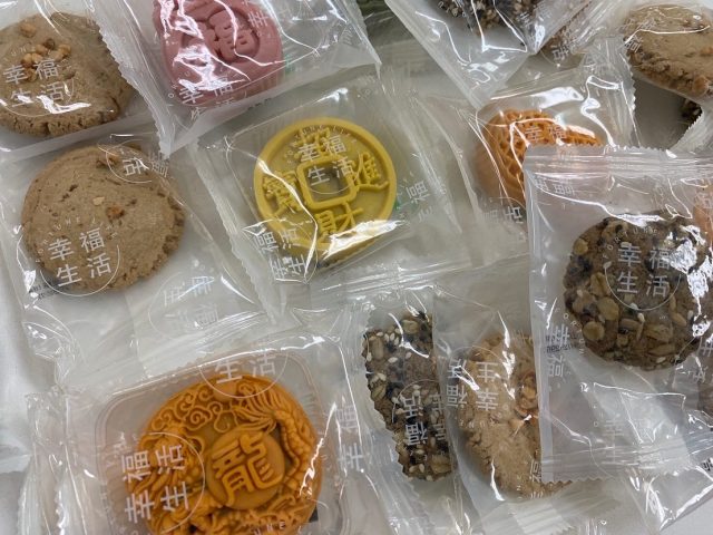 スタッフから、台湾のお土産を頂きました！