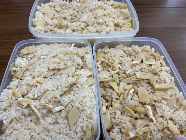 先日頂いた竹の子で、竹の子ごはんを作りました！
