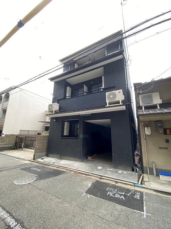 ラパン四条大宮 外観
